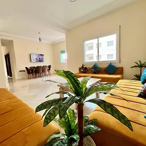 apt-urban-elegance-suites.hotelfesmorocco.com/